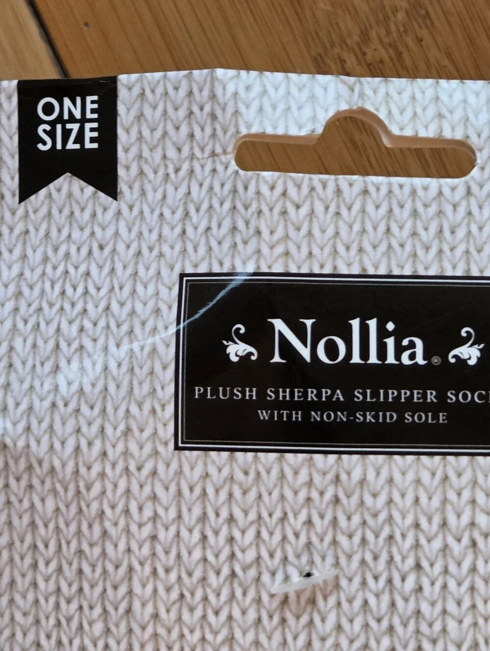New Nollia Plush Sherpa Slipper Socks Buffalo Plaid Black White